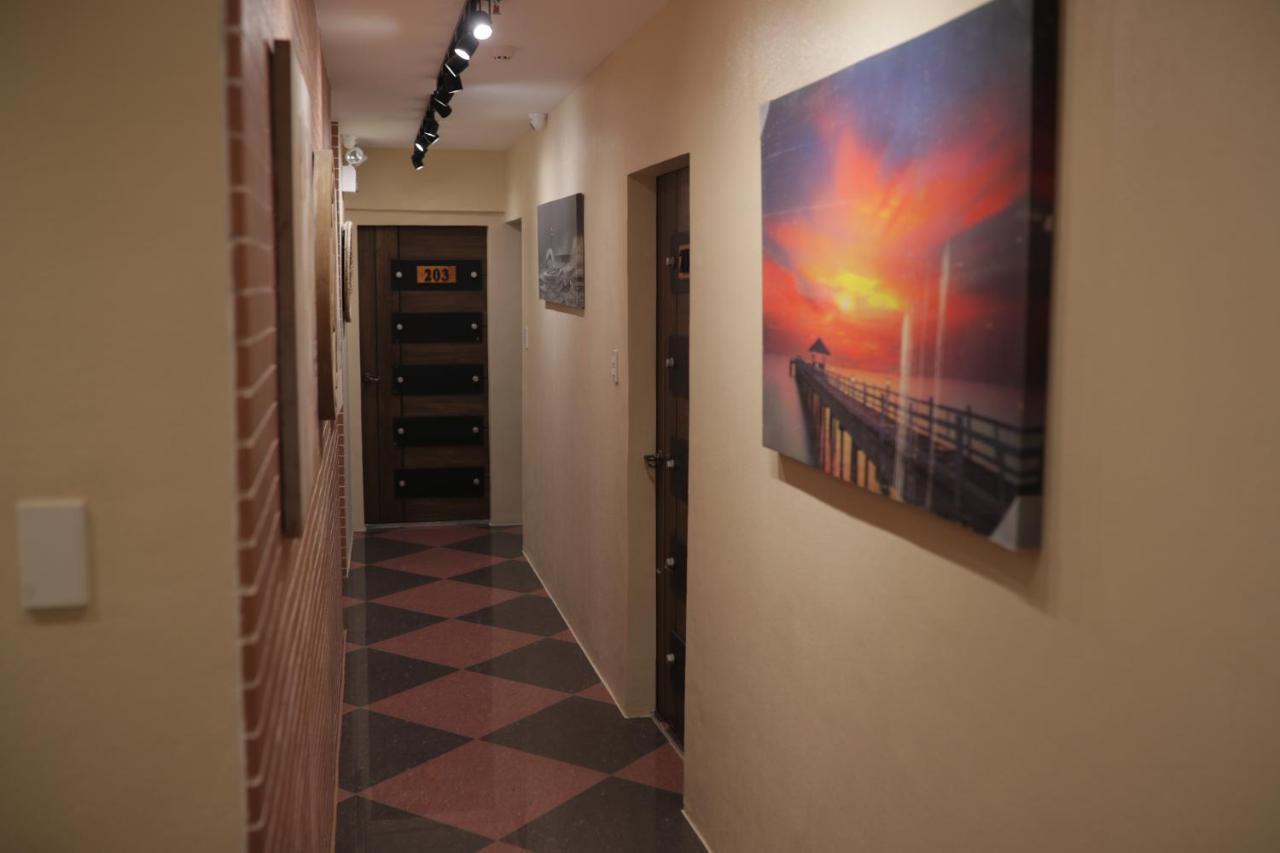 Cerca Hotel Balabag  Exteriér fotografie