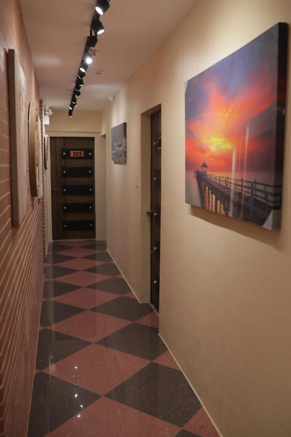 Cerca Hotel Balabag  Exteriér fotografie